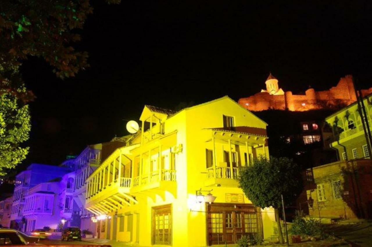 Proper Apartment - Duplex Home Tiflis Exterior foto